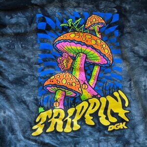 DGK High Times Trippin' Mushrooms Skateboard T-Shirt Black Streetwear Small